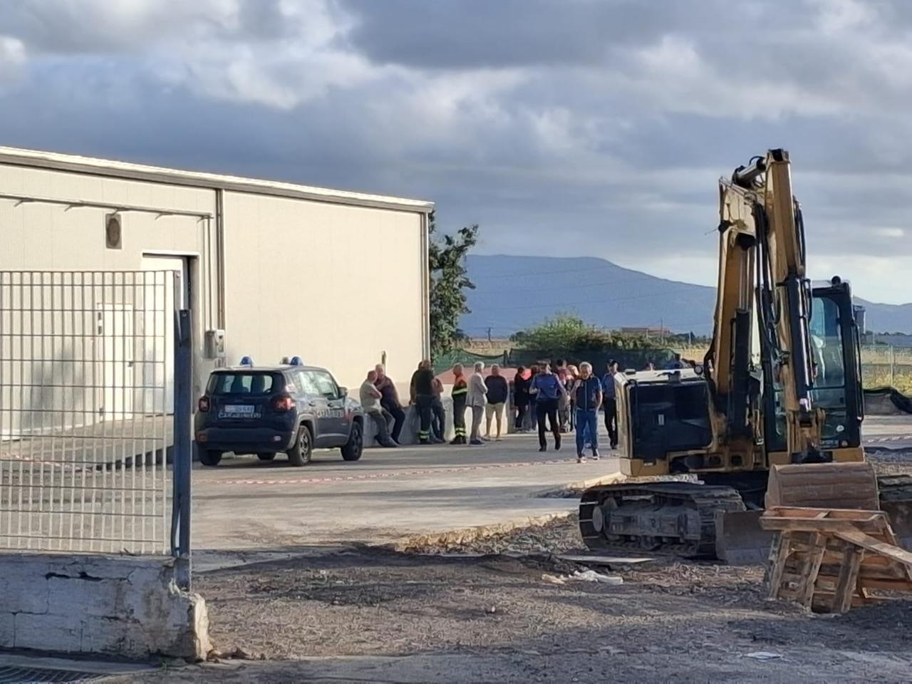 Precipita dal montacarichi, tre indagati per la morte sul lavoro