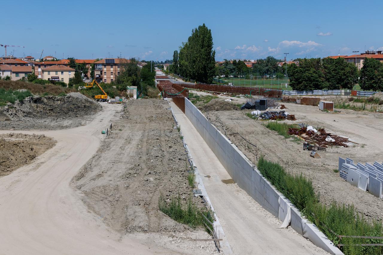 Ferrara, ferrovia interrata. L’opposizione vuole chiarezza e intanto c’è un caso nel Pd