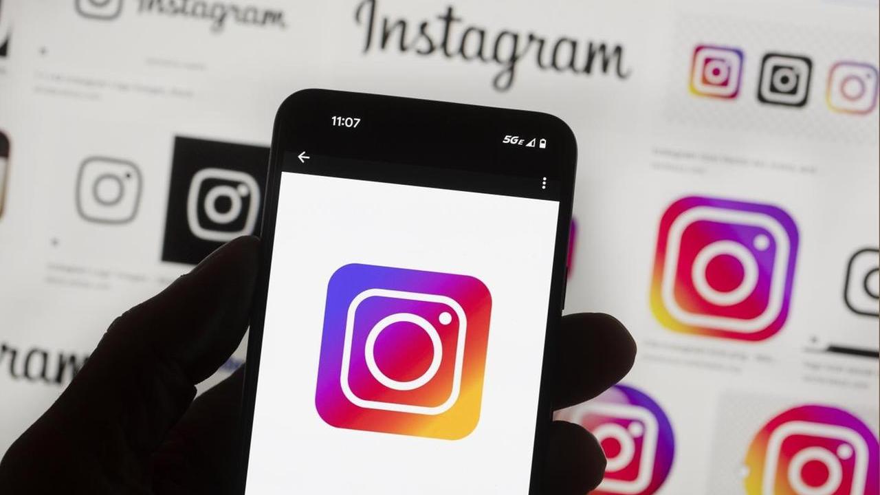 L'uomo ha rubato le foto da Instagram