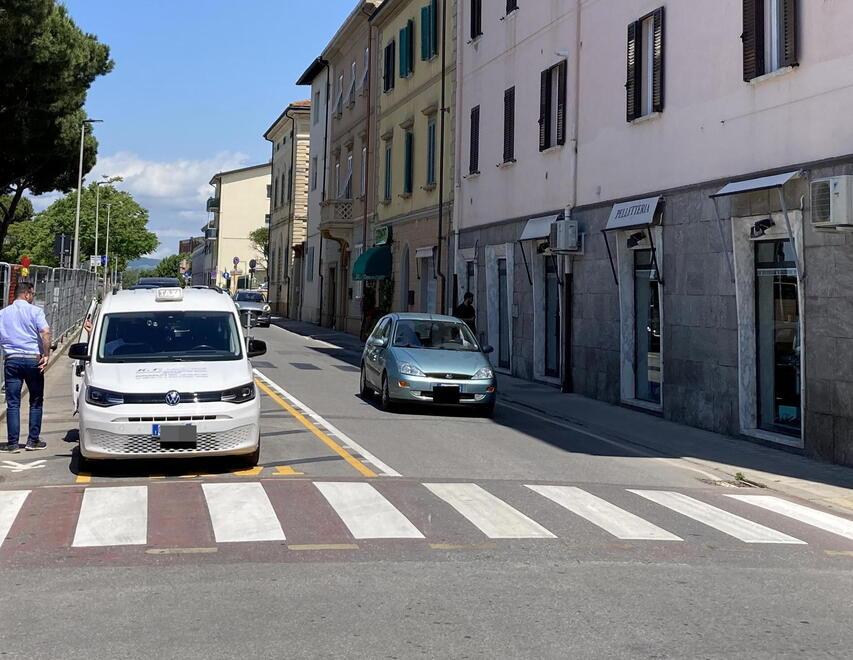 Taxi a Cecina, turni più lunghi d’estate: «Ma 5 licenze non bastano»<br type="_moz" />
