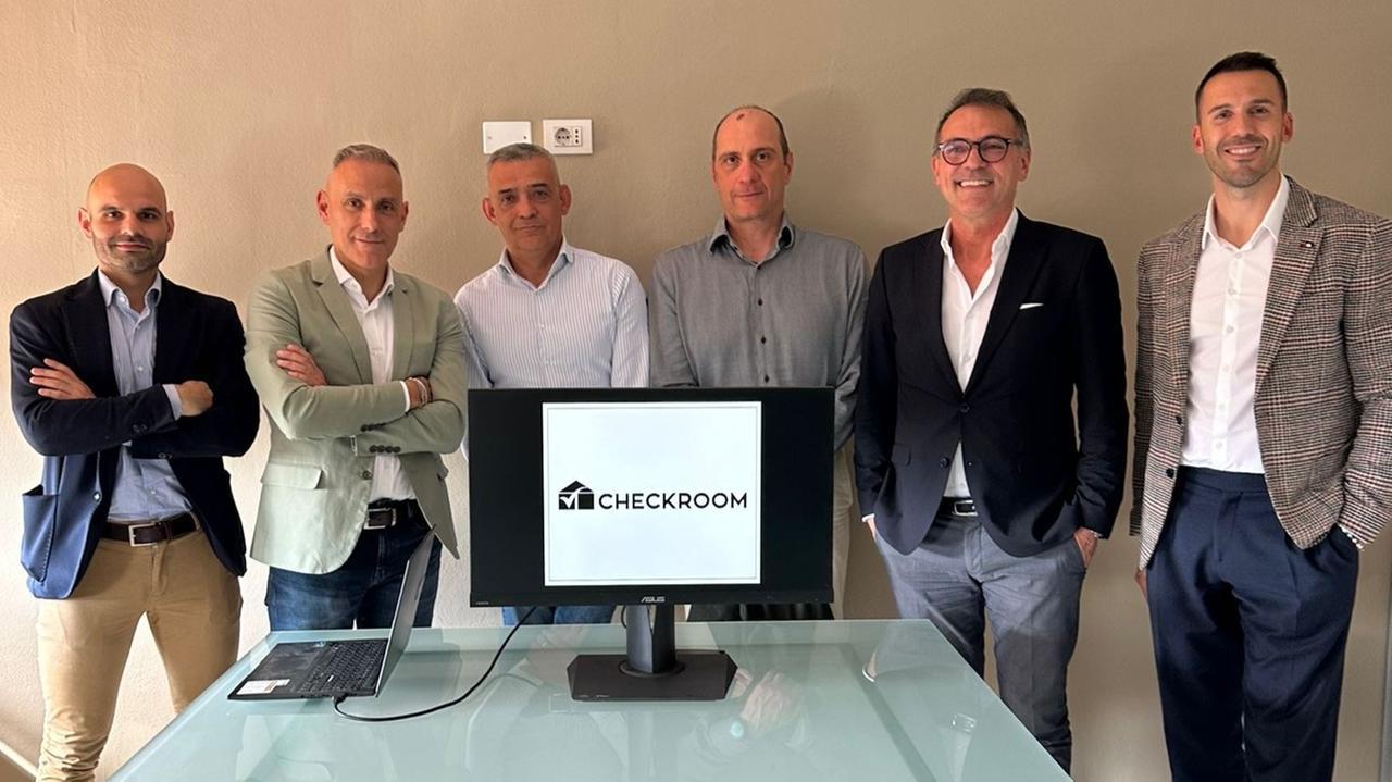 “Checkroom”, è sassarese il portale per i B&B che può salvare le edicole