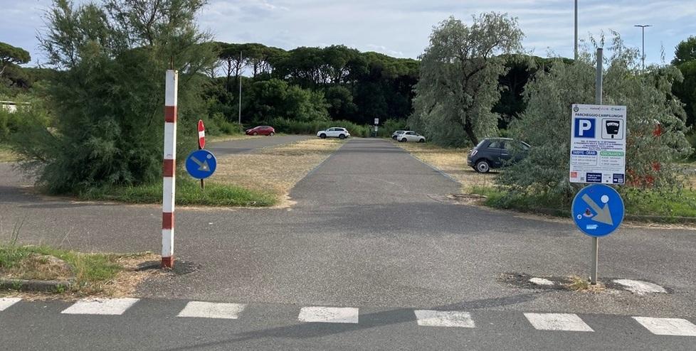 
	Il parcheggio in via dei Campilunghi, alle Gorette, che questa estate rester&agrave; gratuito

