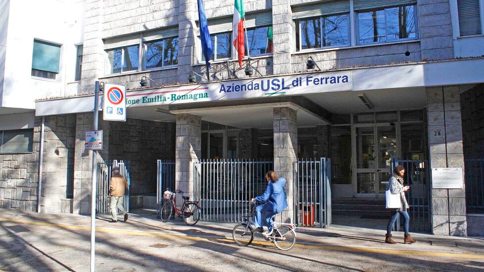 Medico di base, a Ferrara stipendio super: «In 2 anni cresciuto di 20 volte»