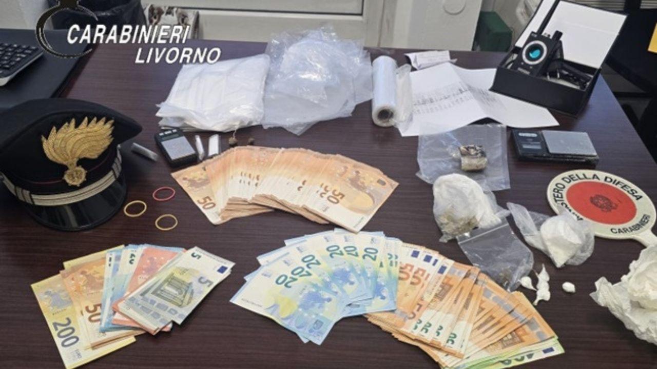 Il materiale sequestrato