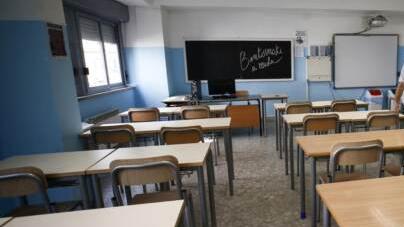 La docente insegna matematica (foto d'archivio)