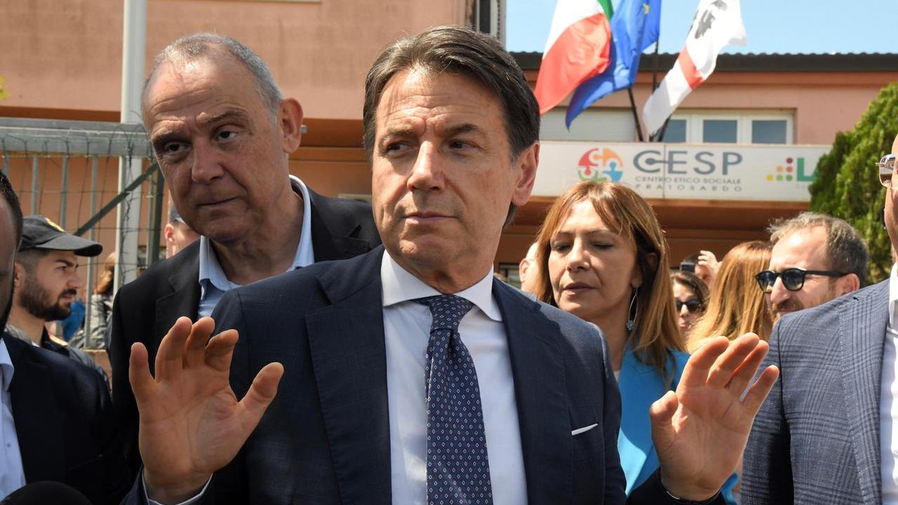 Giuseppe Conte a Nuoro<em> (foto Massimo Locci)</em>