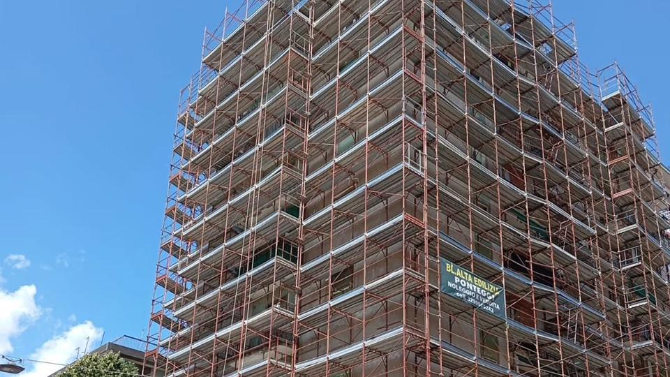 Ponteggi per lavorare in sicurezza