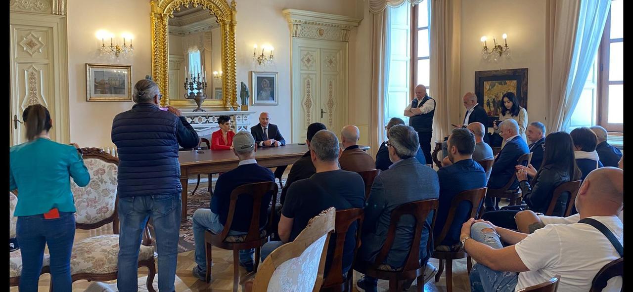 San Martino tra dubbi e speranze: oggi arriva il piano della Regione