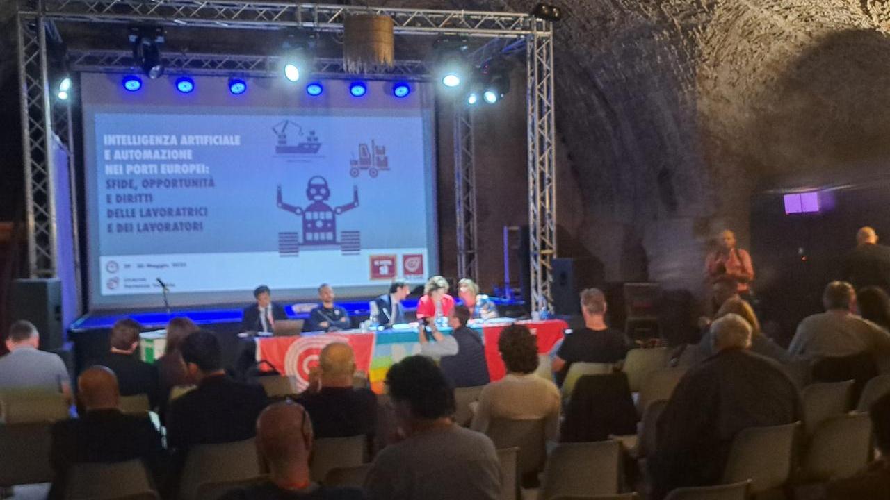 AI e automazione nei porti europei: il futuro del lavoro si decide a Livorno