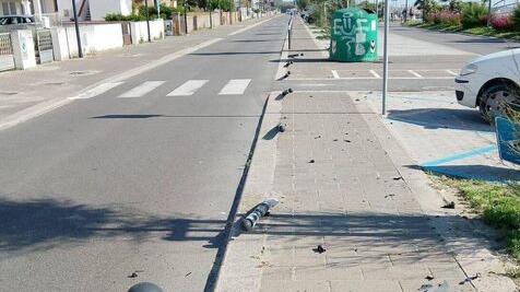 Porto Garibaldi, “strage” di paletti in viale dei Mille