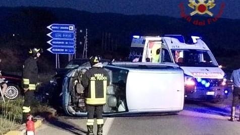 Scontro fra auto sulla 554, due persone ferite