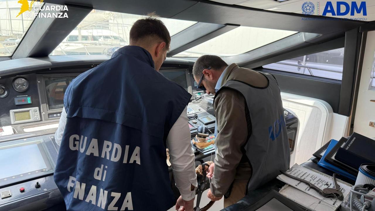 Olbia, tenta di evadere i dazi: sequestrato yacht da 1,5 milioni a un cittadino inglese