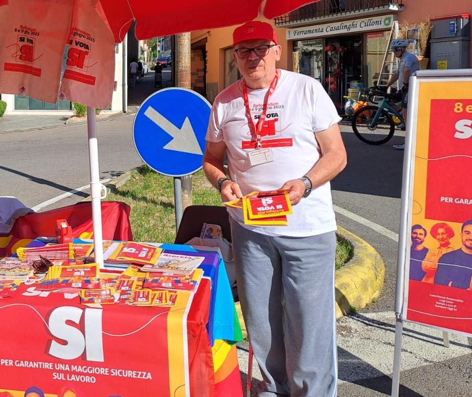 Referendum, schiaffi e sputi a un attivista della Spi Cgil mentre distribuisce volantini