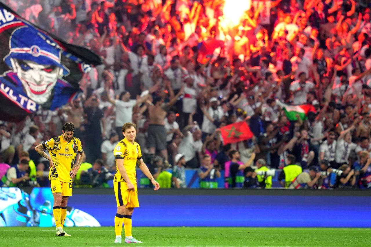 
	I tifosi del Psg esultano&nbsp;

