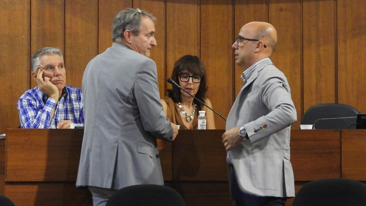 Il sindaco Massimiliano Sanna con il presidente del consiglio comunale Beppi Puddu
