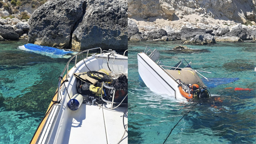 Paura a Cala Fighera, la barca si rovescia: in quattro finiscono in mare