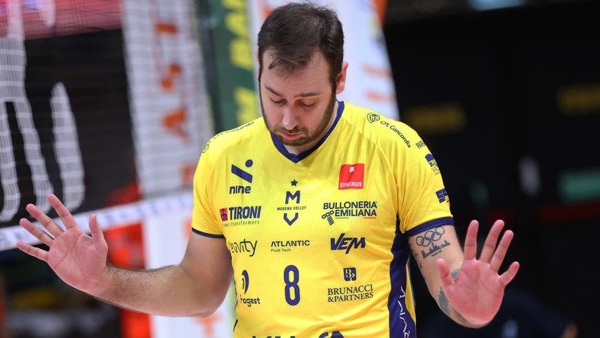 Modena-De Cecco, futuro incerto: possibile taglio del palleggiatore argentino