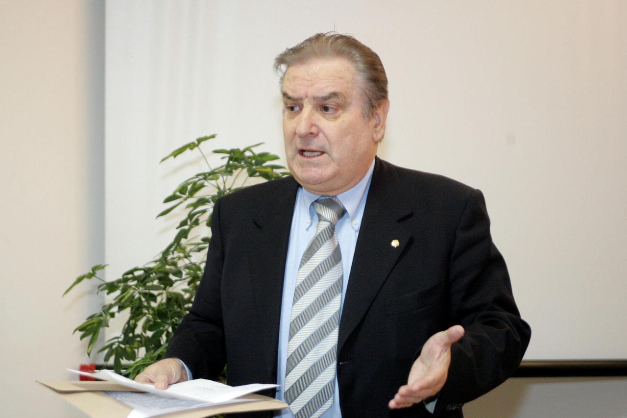 GIAN MATTEO SIDOLI
presentazione PREMIO REVERBERI GIAN MATTEO SIDOLI