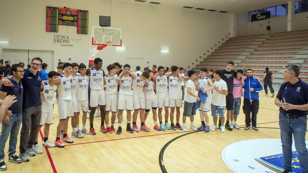 L’Azzurra Basket vince il titolo regionale Under 17 Gold