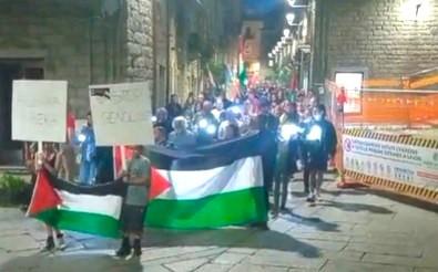 Tempio, il lungo corteo pro-Palestina per chiedere lo stop del massacro a Gaza