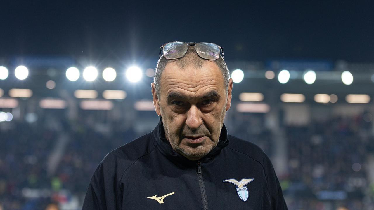 Maurizio Sarri ha firmato per la Lazio, ecco il ritorno del Comandante toscano. Le garanzie sul mercato e gli obiettivi