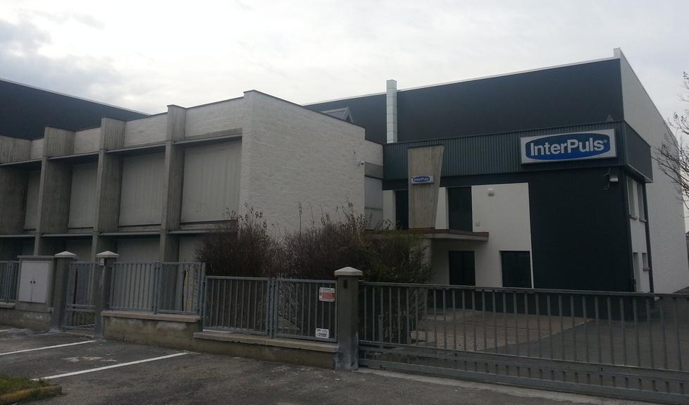 Interplus Albinea, la denuncia di Fiom: «Licenziate e sostituite da un software»