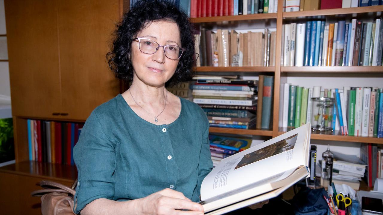 Lia Pacchioni ha insegnato dal 1973 al 2020. Il primo contratto a tempo indeterminato è arrivato nel 2008