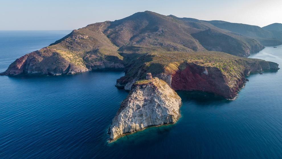 Capraia festival, grandi musicisti sull’isola. E si suona in grotta – Il programma