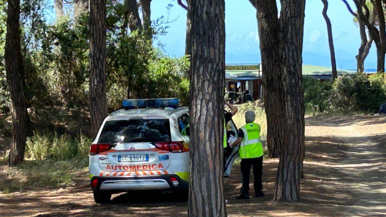 Il personale sanitario sul posto (foto Giorgio)