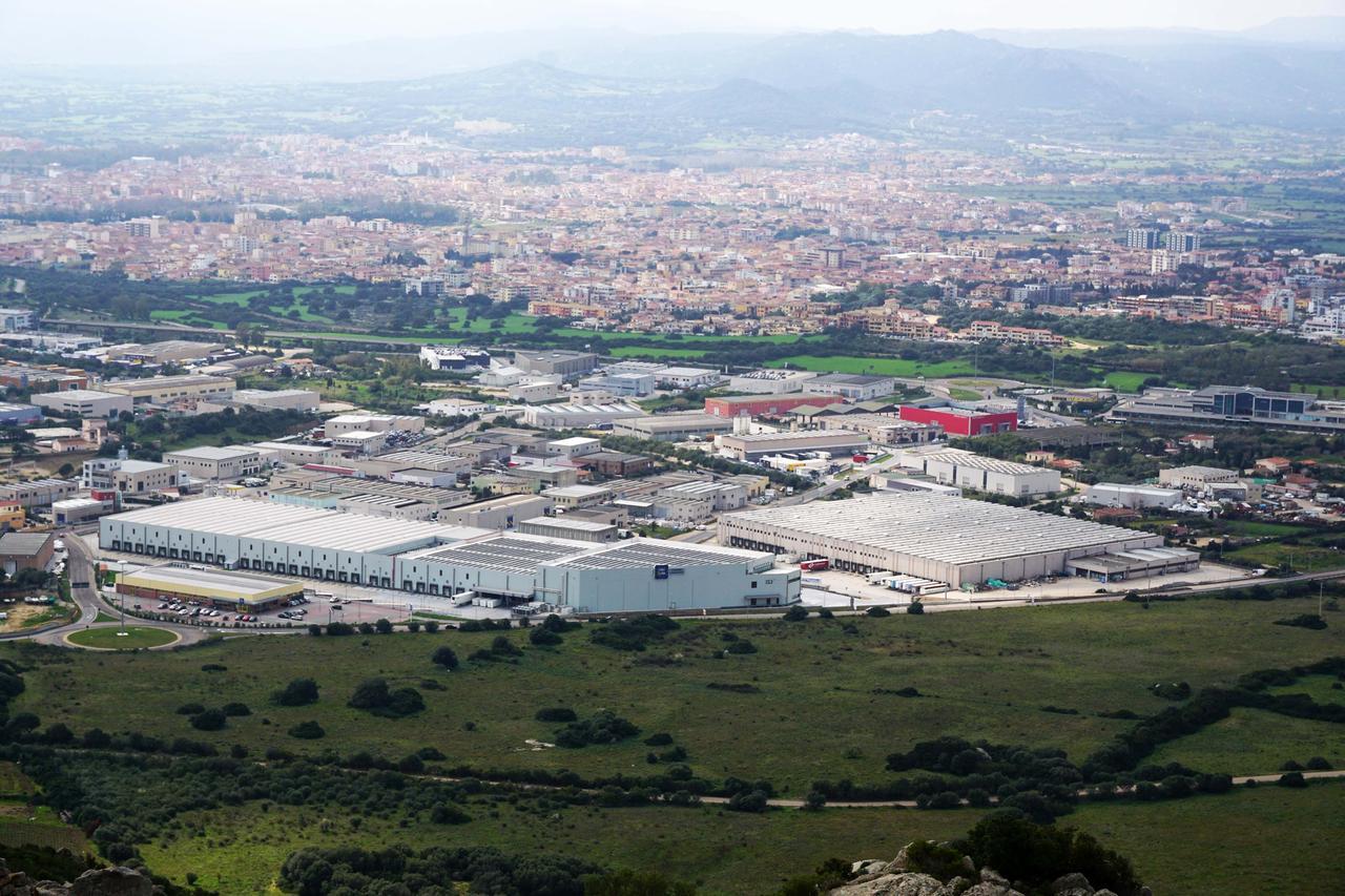 Trasporti e logistica, crescono le aziende che muovono l’isola