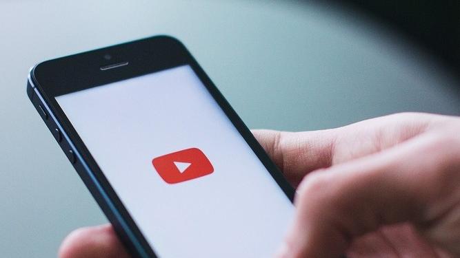 Ferrara, non voleva indossare la mascherina. Diffamò e offese i carabinieri in video<br type="_moz" />