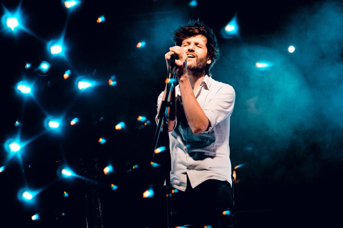 Il concerto di Dente chiude la campagna referendaria della Cgil