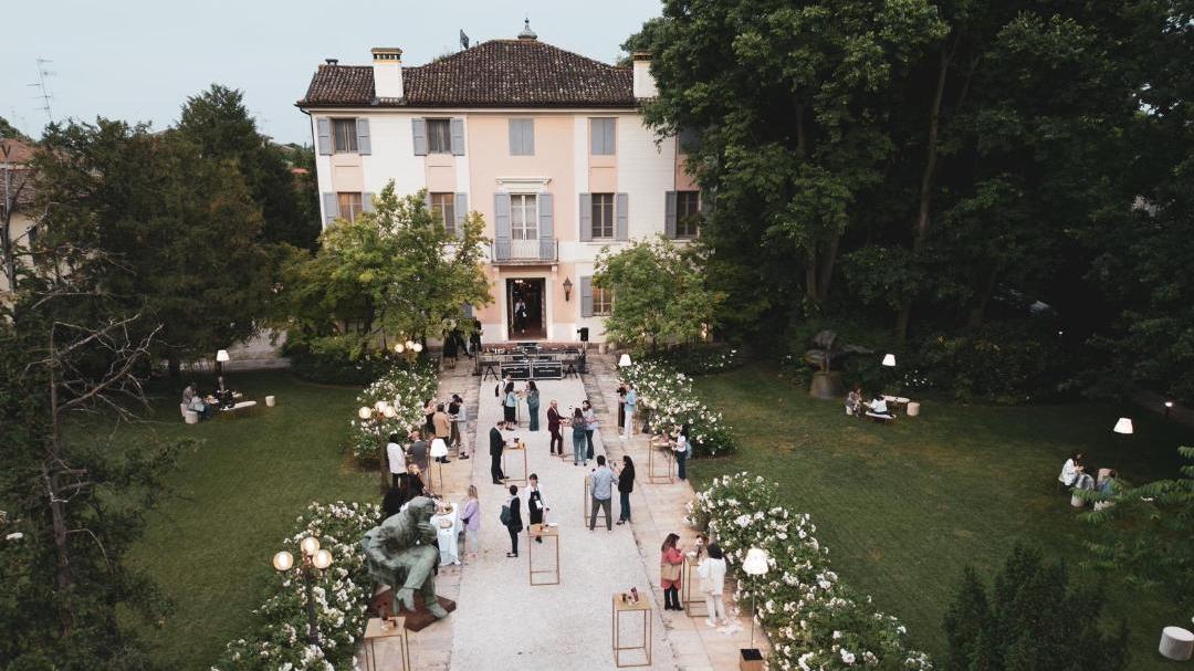 La magia di Villa Manfredini tra passato e futuro: ora aperta agli eventi la dimora dove dormì Fellini