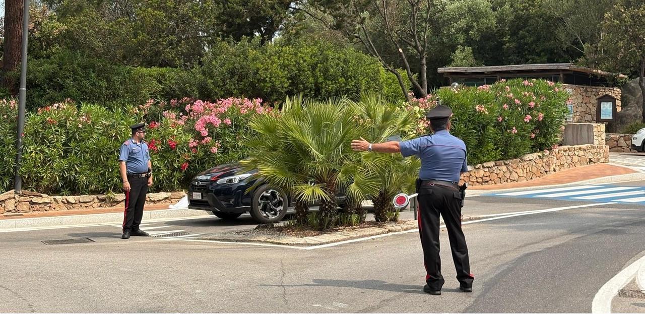 Tragedia in centro, 54enne muore d’infarto sul marciapiede