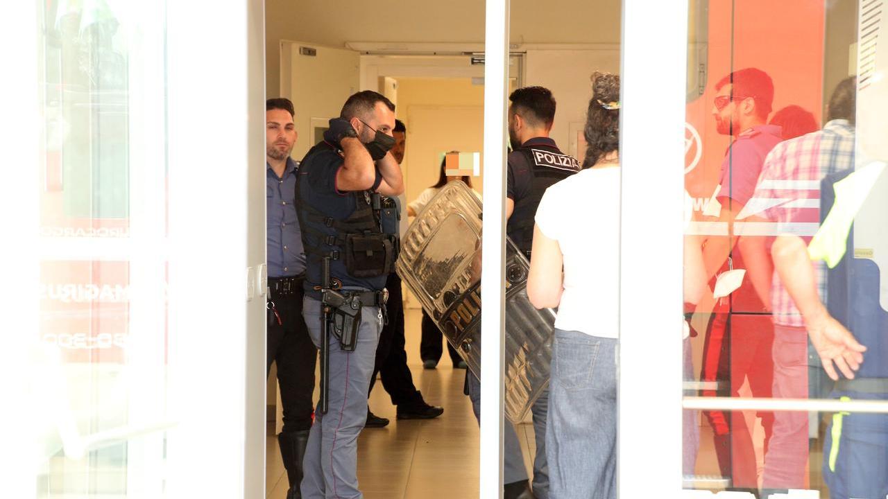 Paura alla Rems: paziente appicca un incendio in stanza per essere trasferito