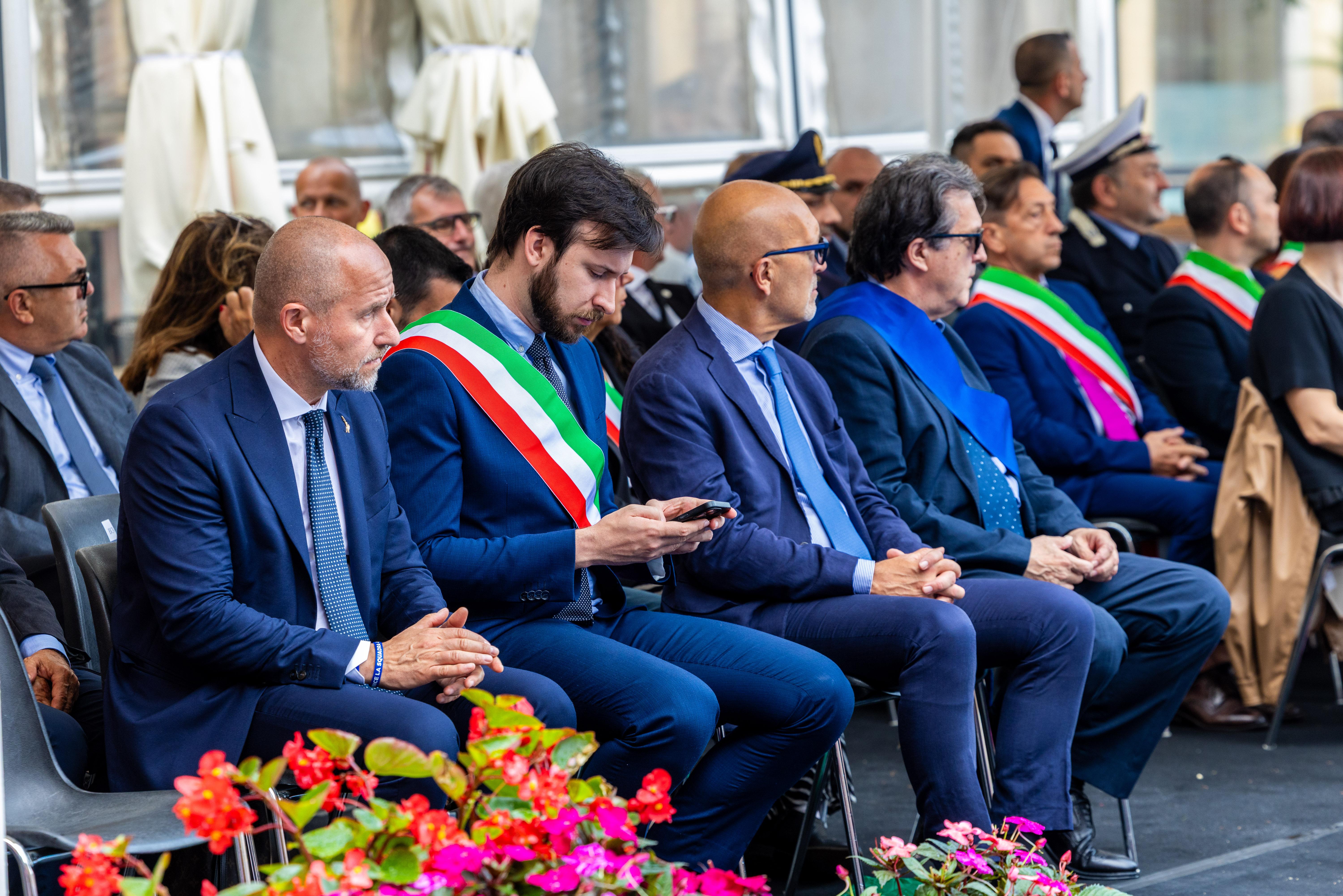 Il vicesindaco decaduto Lodi tra le autorità alla Festa dei carabinieri: è polemica<br>
