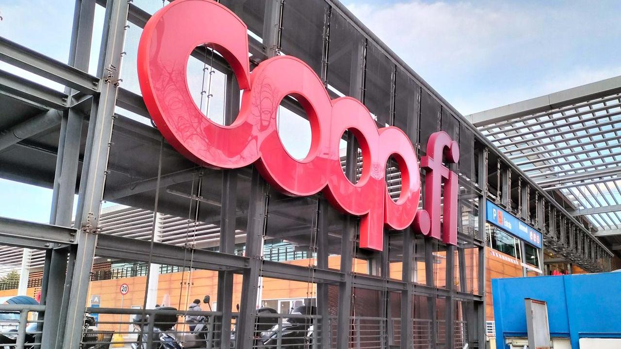 Raggiunto l'accordo per il passaggio a Unicoop Firenze di 16 supermercati di Unicoop Tirreno