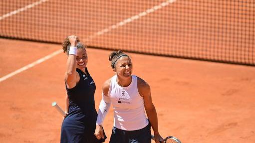 Roland Garros, Paolini-Errani conquistano la finale in due set