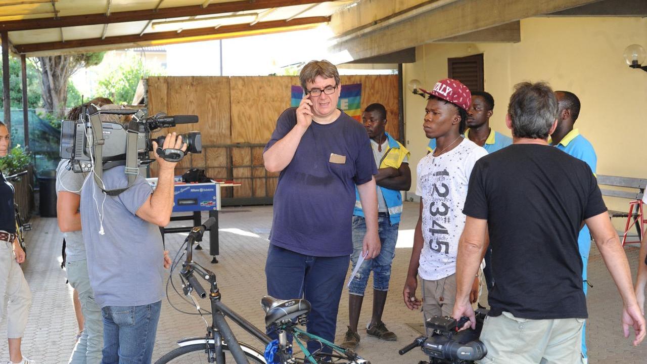 Pistoia, scatta l’ordinanza di sgombero dei migranti a Vicofaro. Salvini: “Il tempo è galantuomo”