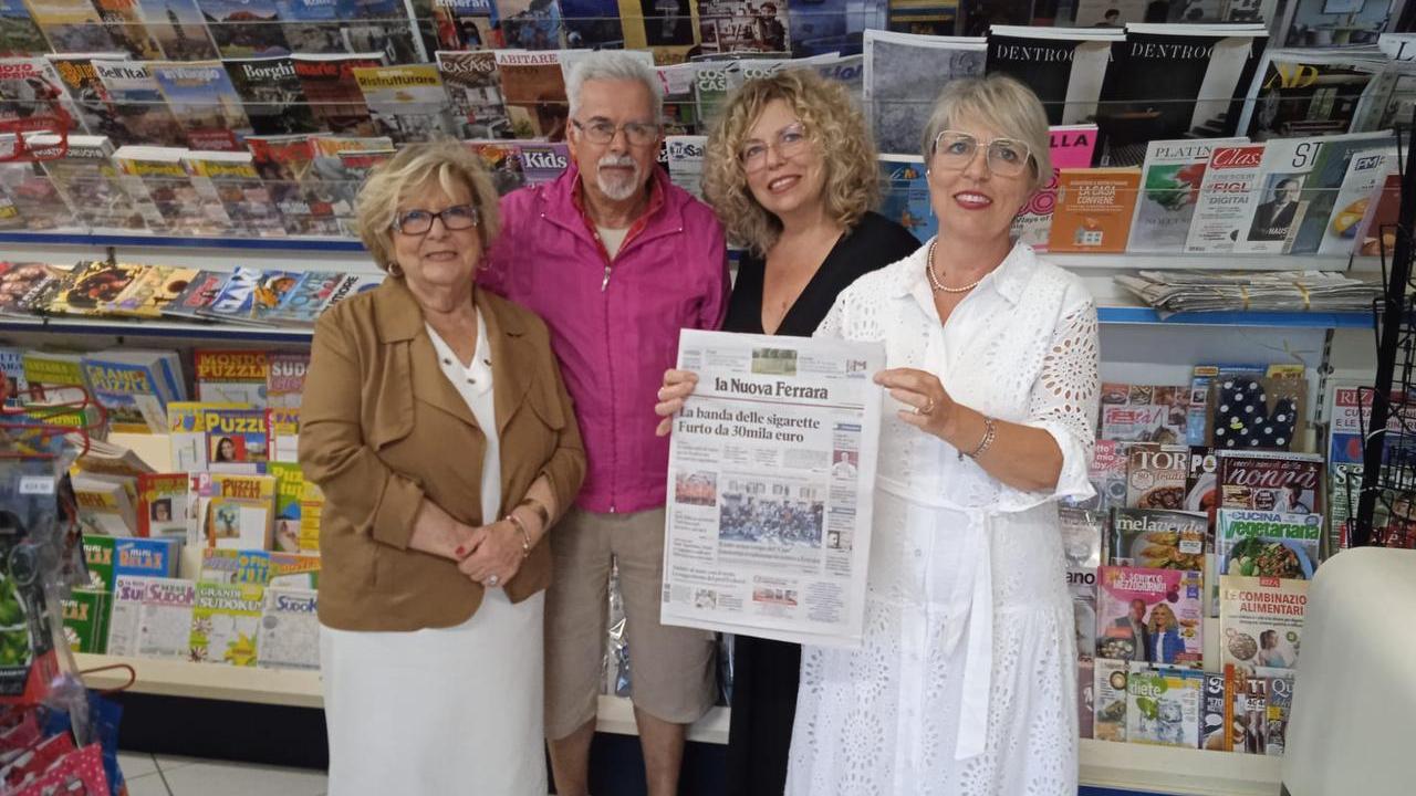 Copparo, nell’edicola delle sorelle Collu clienti da oltre trent’anni