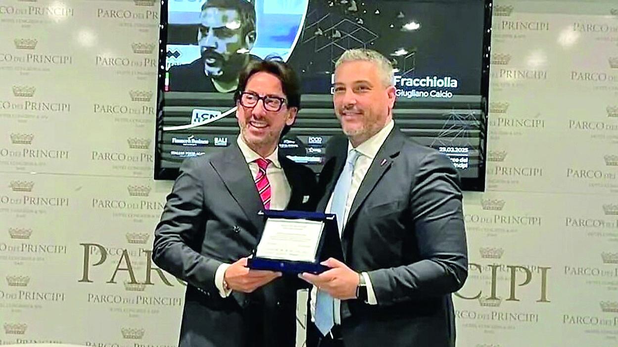 Reggiana, via all’era Fracchiolla tra rinnovi e nuove prospettive
