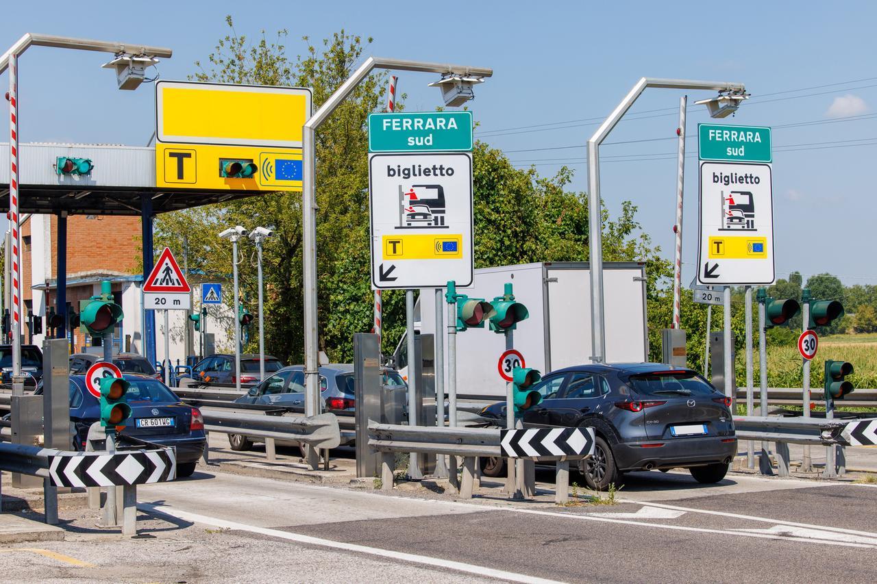 Autostrada A13, chiusa Ferrara Sud e svincolo della Porrettana: ecco quando