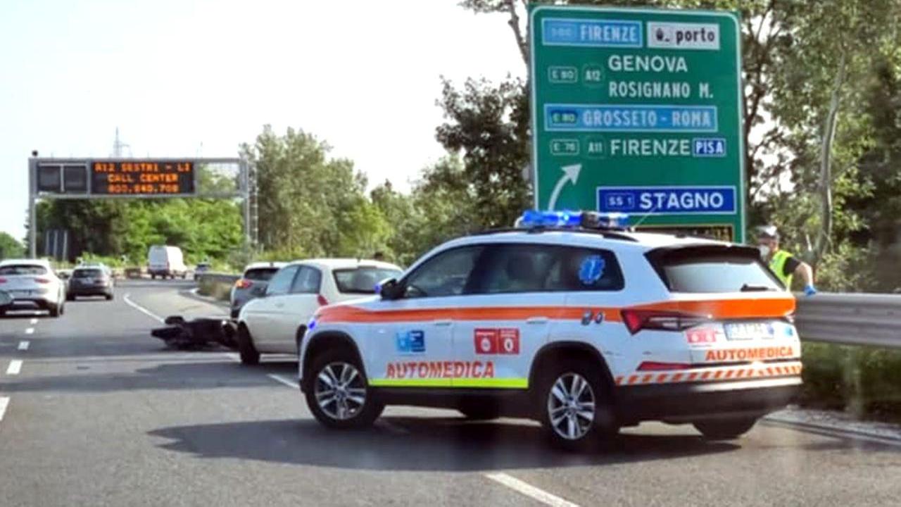 L'incidente sulla Variante (foto Stick)