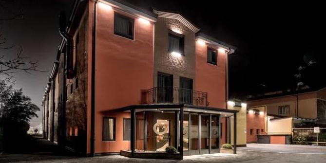 
	L'Hotel Guerro di Castelvetro

