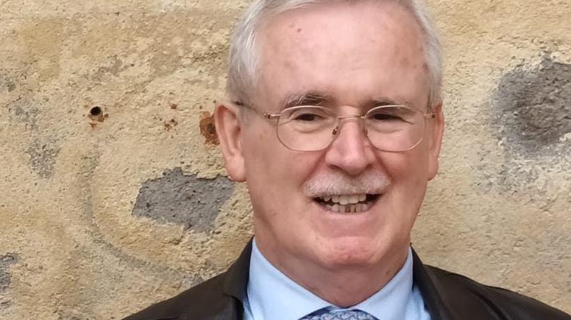 Il prof Lanfranco Cucchiarini muore stroncato da un malore in piscina al secondo giorno di vacanza