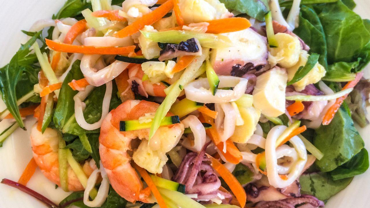 Insalate di mare ritirate dai supermercati (Foto di repertorio)