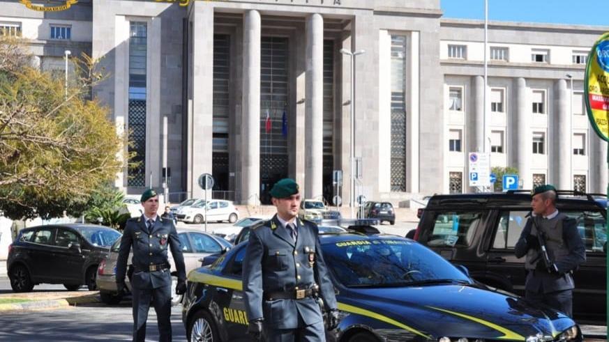 Maxi traffico di cocaina dal Belgio alla Sardegna sui Tir: ecco di dove sono gli arrestati