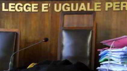 Lucca, spese personali pagate con i soldi prelevati dal conto del condominio