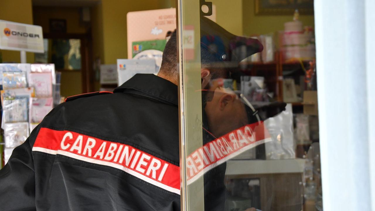 Cagliari, era ricercato da 9 anni: arrestato mentre rinnovava la carta d’identità