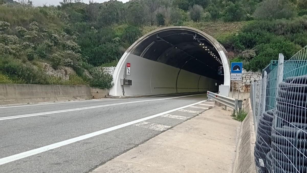 Riapre al traffico la galleria s’Arrexini: ecco i nuovi limiti di velocità